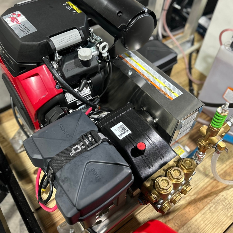 Hotsy 8 GPM @ 3500 PSI Cold Water, Belt-Drive, Honda GX690 w/ Hotsy Pump - FREE FREIGHT